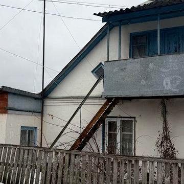 Продам частину будинку