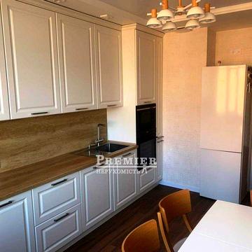 3к квартира 96 м² з ремонтом, з видом на море, 4 ст. Люстдорфської дор