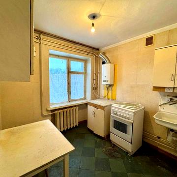 продаю квартиру на ютз чайковского