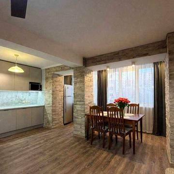 м.Шулявська, 75м2, Олекси Тихого 23, низький поверх