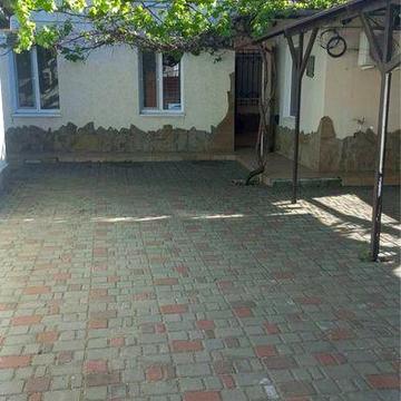 Продам часть дома в самом центре города