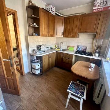 Продаж 1-кім. квартири 40 м.кв., в. Кос-Анатольського