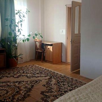 Довгострокова оренда 4к Квартира Гординських вулиця