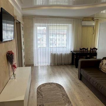 Довгострокова оренда 2-кімнатної квартири в центрі міста