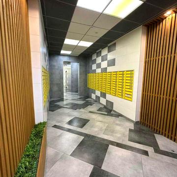 Двокімнатна квартира з частковим ремонтом