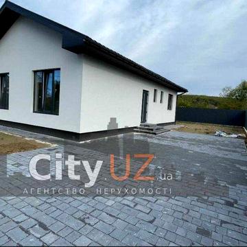 Продається будинок в Ужгороді