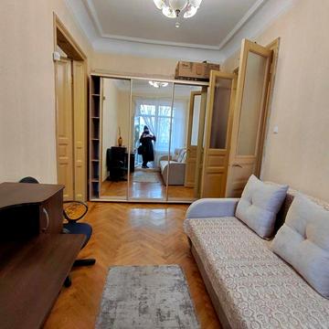 Здається вперше, 3 кімн.кв., Пантелеймонівська,/ Гімназична