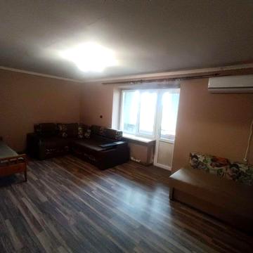 ОДНОКІМНАТНА квартира 38.5 кв.м. 5 поверх (дах справний) біля АТБ!