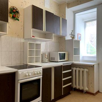 Аренда 1кв. 43м. Ул. Ахматовой 45. ТРЦ RIVER MAIL. Метро 10 мин ходьбы