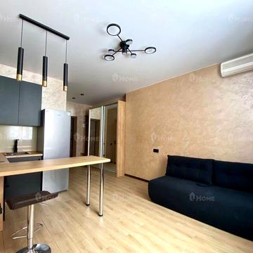 Однокомнатная квартира-студия в ЖК Гидропарк. «Метро Киевская»