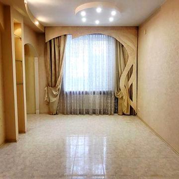 Елегантна квартира  у центрі міста