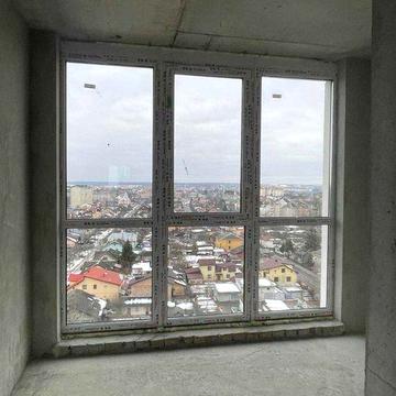 Видова простора однокімнатна квартира без комісій розтермінування