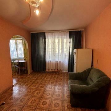 2 х кімнатна Квартира. Центр міста, по вул. І.Мазепи.