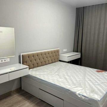 Подільська вул., 10/1