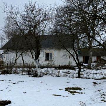 Продаж житлового будинку