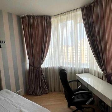 Здам 1к  43м2  Княжий Затон 2\30.