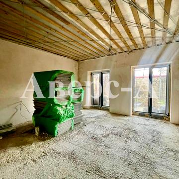 Бескаравайнова вул., 38