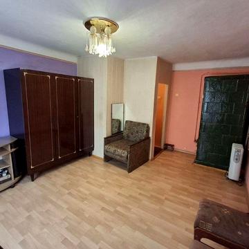 1к . квартира в центрі