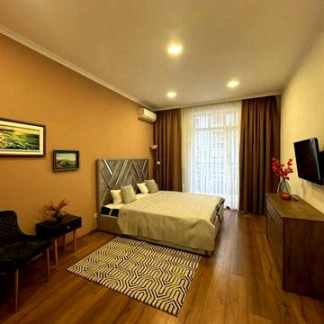 Актуально ! 2-кімн. Дегтярна 9, Поділ, Воздвиженка. Відеоогляд