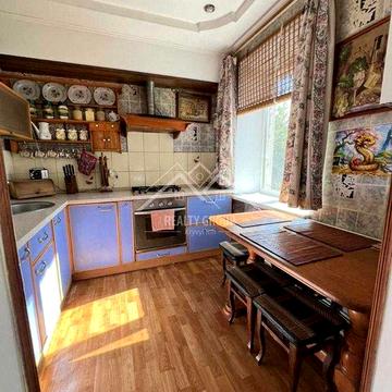 Продаж 3 кімн. квартири з автономкою та меблями .Сертифікат. Соцмісто.