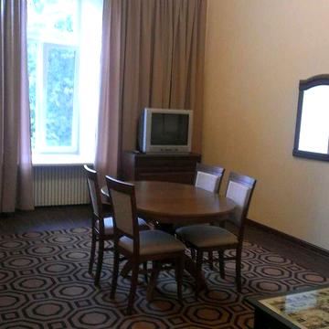 Здам 1 кімн комуну на Соборній пл. Від власника