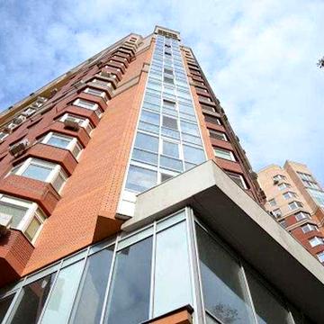 2К Садиба Розумовського | Центр | 9/20 | 2 Санвузли |  | Паркінг ЖК Усадьба Разумовского