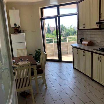 Продам 2 к .квартиру в Ужгороді ЖК"GreenLand" від власника