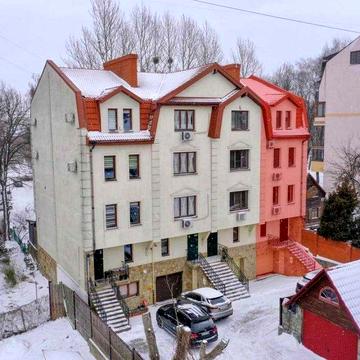 Продаж будинку, вулиця Рудницького , бічна Євгена Коновальця