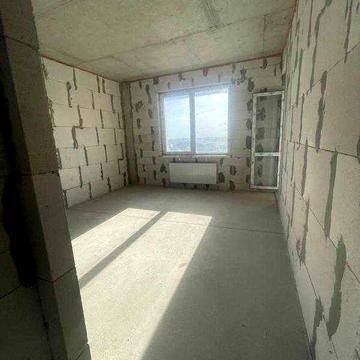 Продам большую 1-ком. квартиру в новом ЖК "Розенталь."