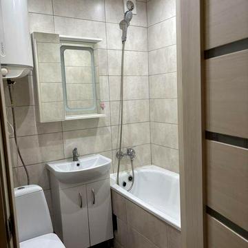 Квартира однокімнатна в центрі на Софіівській  8000 грн