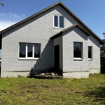 Терміново продаю свій будинок та велику ділянку