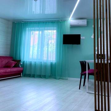 Сдам квартиру-студию в частном доме Крыжановка долгосрочно