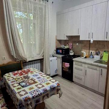 1- комнатная. Дворовая . Газовый котел