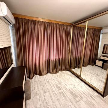 Затишна 1-кімнатна квартира Варненська