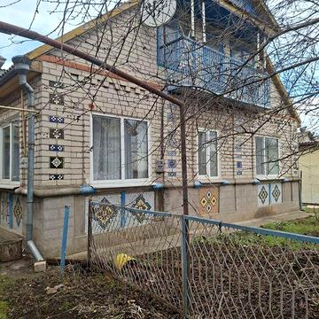 Продается капитальный дом в Александровке
