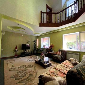 Продам 6-к дом Днепровский район село Александровка  берег реки Самара