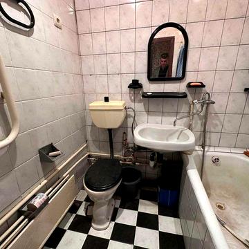 Продам однокімнатну квартиру