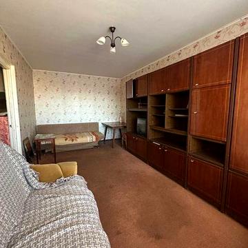 Оренда 2 кімнатної квартири вул.Космонавта Поповича 8