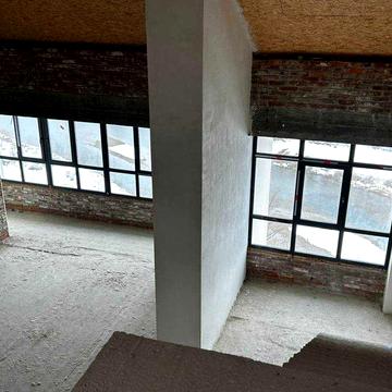 Продаж шикарного пентхаусу з виглядом на річку та власною терасою!