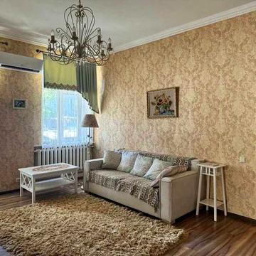 Оренда затишної 3к квартири у самому ценрі міста