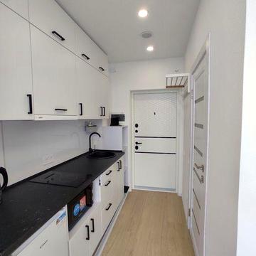 Студія, 5 хв метро Академмістечко/Житомирська