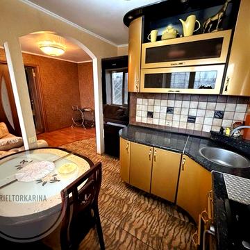 Продаж 2к квартири Чайковського/ЮТЗ на 4 поверсі з 5 з гарним ремонтом