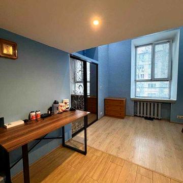 Продам дворівневу квартиру з ремонтом та укомплектовану - Ленселище