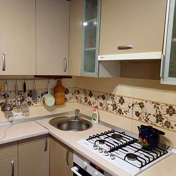 Продам 2к квартиру біля Дендропарку з ремонтом