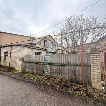 Фонтанка  часть дома , 1 сотка-16000$