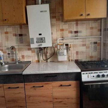 оренда 2к квартири вул Торговиця