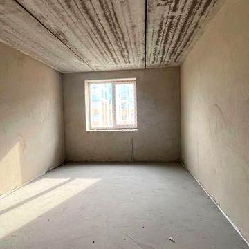 Продаж великої двокімнатної квартири з балконом, Газ, Школа, ЖД, Садок