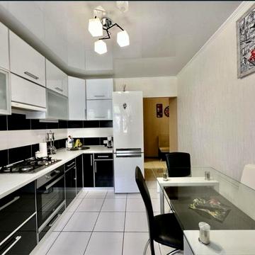 Здам однокімнатну квартиру на проспекті Свободи.