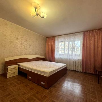 Відьна квартира в оренду Чабани центр