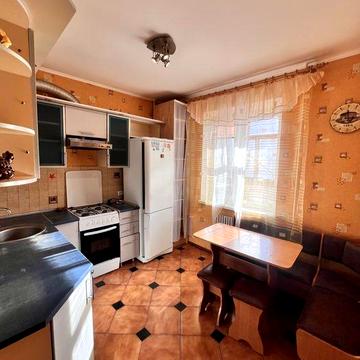 Оренда 2к кв Східний -2